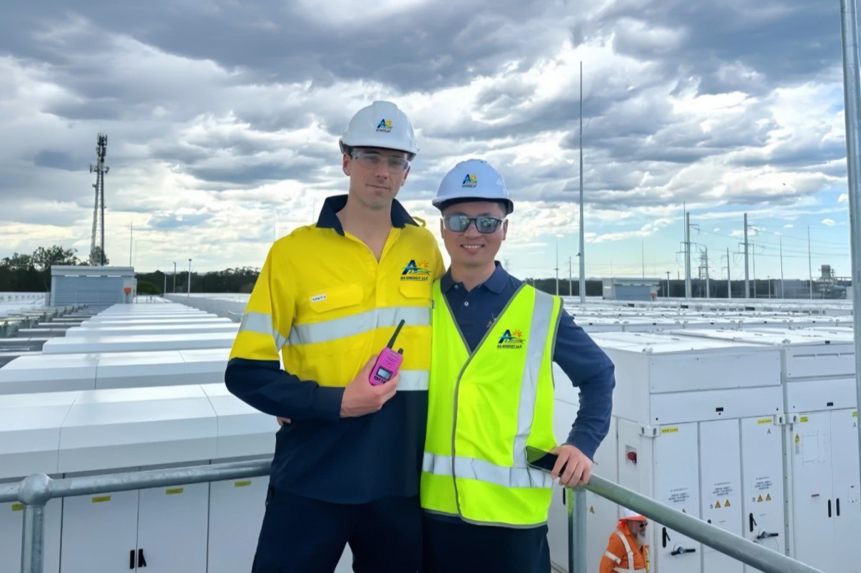 Team at Queensland Solar Farm